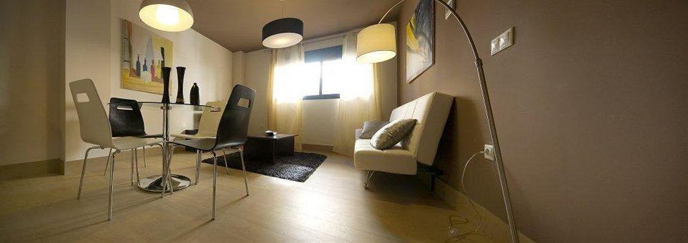 Apartamentos 16:9 Suites المرية المظهر الخارجي الصورة
