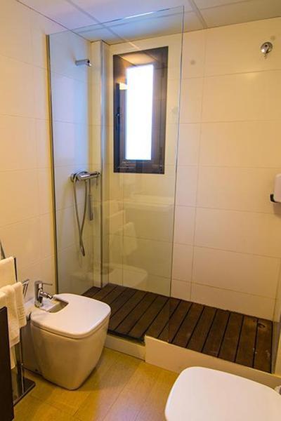 Apartamentos 16:9 Suites المرية المظهر الخارجي الصورة